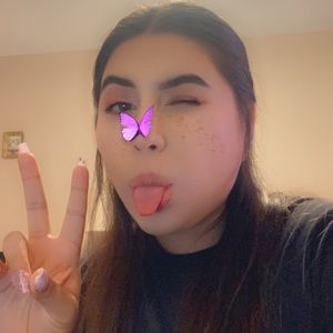 Meet your Posher, Karina